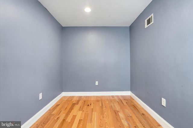 2504 MANTON ST, Philadelphia, PA 19146