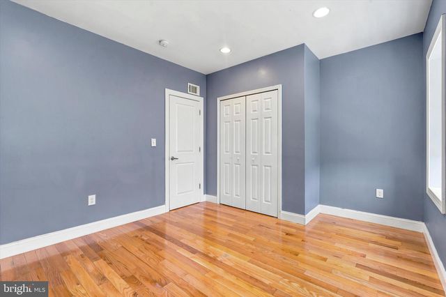 2504 MANTON ST, Philadelphia, PA 19146