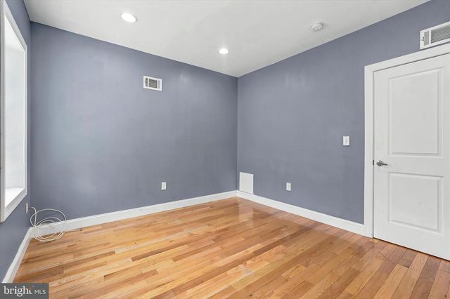2504 MANTON ST, Philadelphia, PA 19146