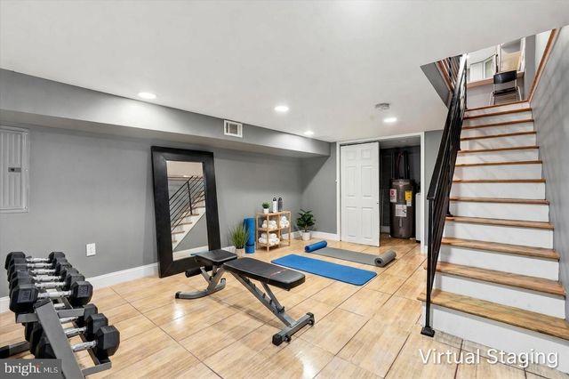 2504 MANTON ST, Philadelphia, PA 19146