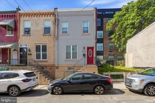 2504 MANTON ST, Philadelphia, PA 19146