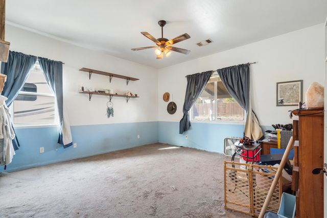 6208 Fire Opal Drive, Bakersfield, CA 93313