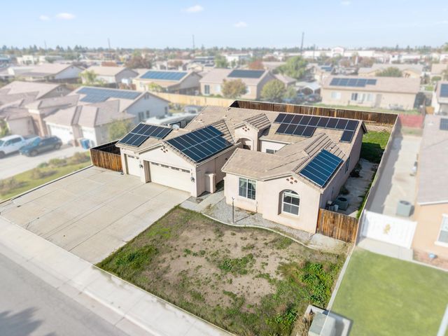 6208 Fire Opal Drive, Bakersfield, CA 93313