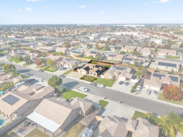 6208 Fire Opal Drive, Bakersfield, CA 93313