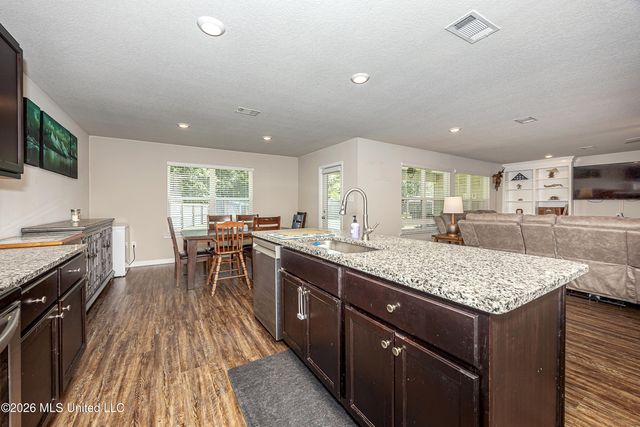 9125 Bellewood Drive, Biloxi, MS 39532