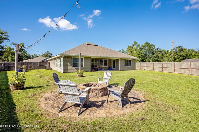 9125 Bellewood Drive, Biloxi, MS 39532
