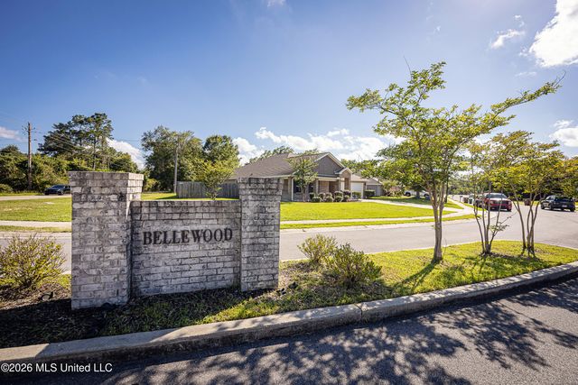 9125 Bellewood Drive, Biloxi, MS 39532