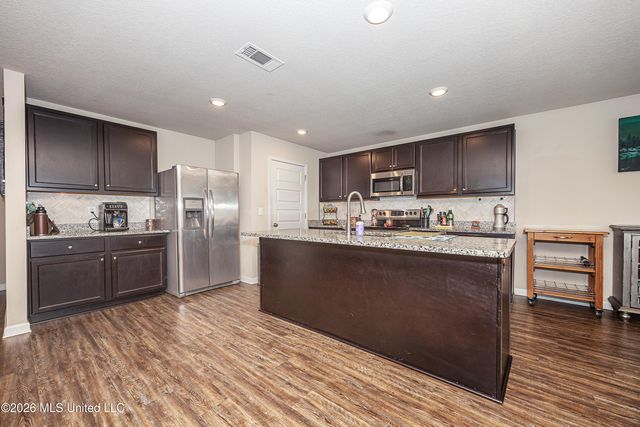 9125 Bellewood Drive, Biloxi, MS 39532