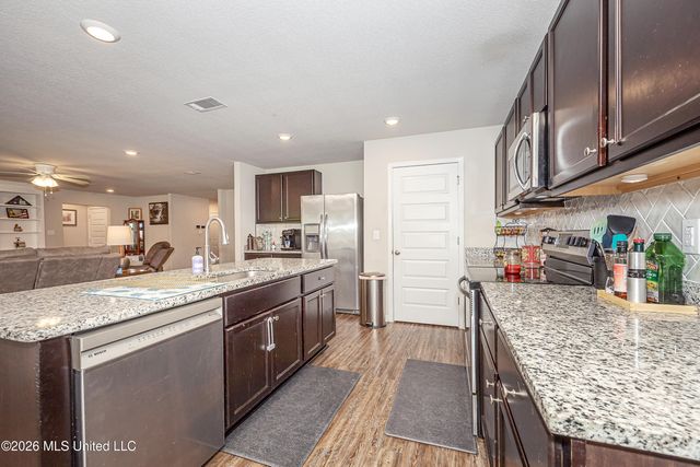 9125 Bellewood Drive, Biloxi, MS 39532
