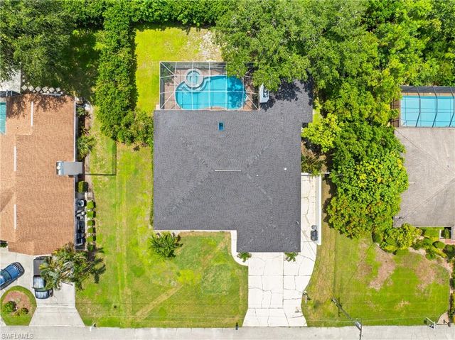6872 Fairview ST, Fort Myers, FL 33966