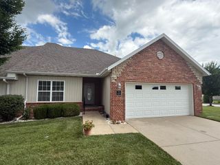 1352 North Sandy Creek Circle, #3, Nixa, MO 65714