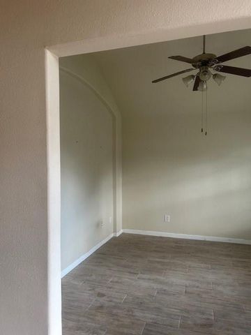 17802 Oakridge Canyon Lane, Richmond, TX 77407