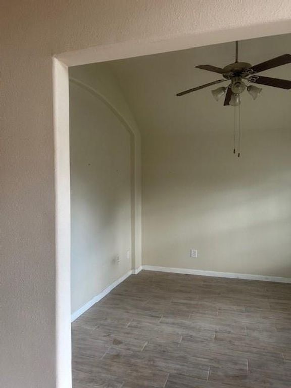 Image 2 of property listing at 17802 Oakridge Canyon Lane, Richmond, TX 77407