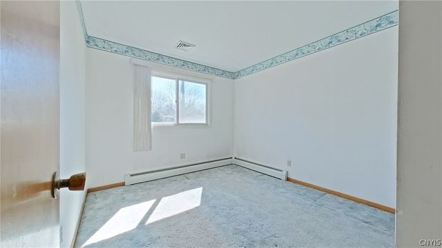 17 Marilyn Drive, Whitestown, NY 13492