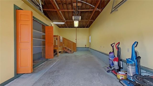 17 Marilyn Drive, Whitestown, NY 13492