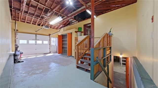 17 Marilyn Drive, Whitestown, NY 13492