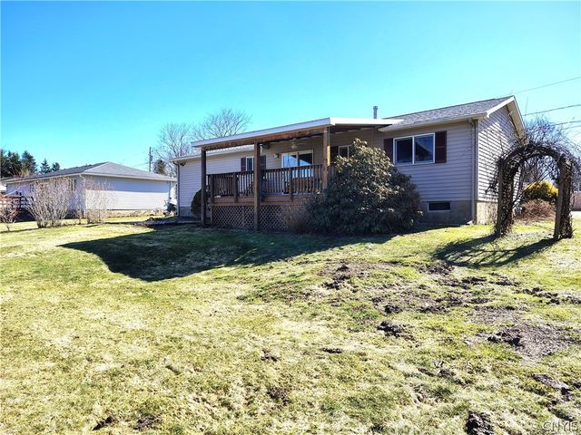 17 Marilyn Drive, Whitestown, NY 13492