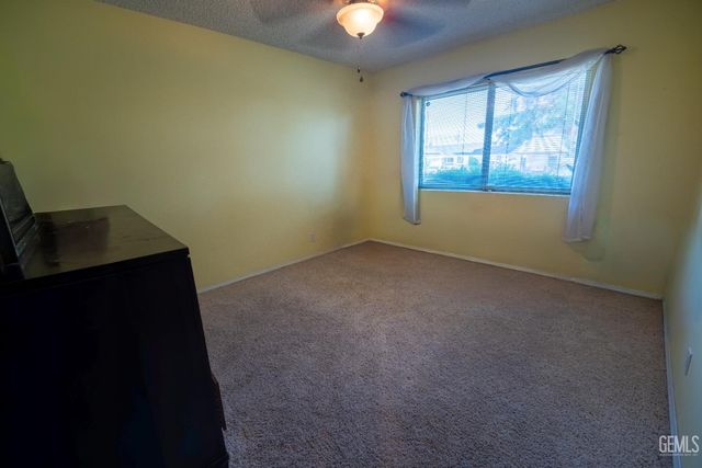 200 Electra Avenue, Bakersfield, CA 93308