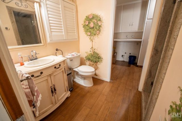 200 Electra Avenue, Bakersfield, CA 93308