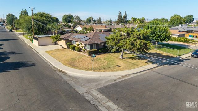 200 Electra Avenue, Bakersfield, CA 93308