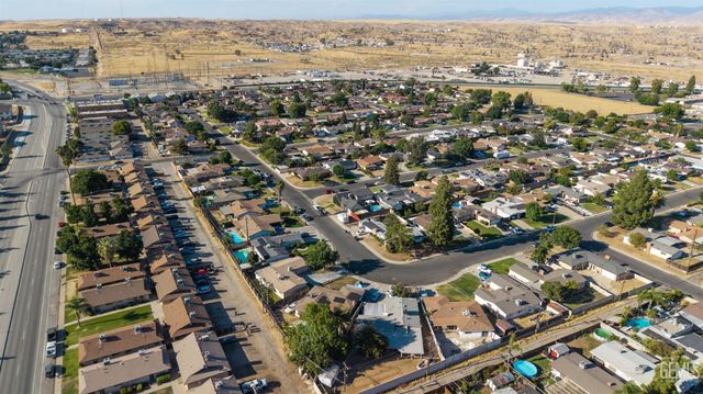 200 Electra Avenue, Bakersfield, CA 93308