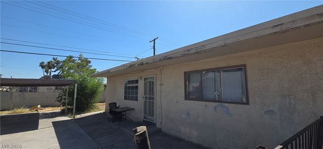 2205 East Webb Avenue, North Las Vegas, NV 89030