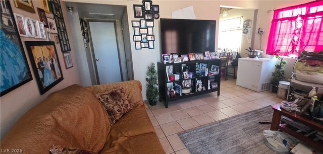 2205 East Webb Avenue, North Las Vegas, NV 89030