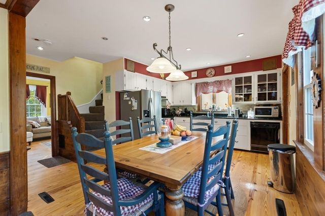 3 Spring Lane, Rockport, MA 01966