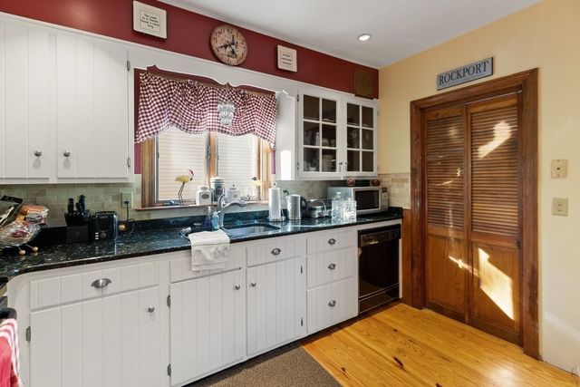3 Spring Lane, Rockport, MA 01966