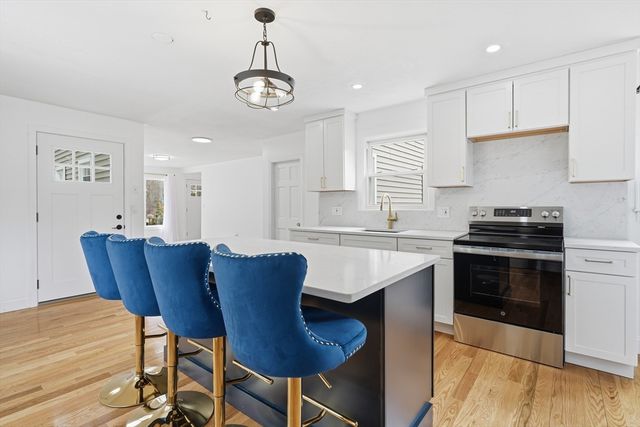 724 Linwood, Abington, MA 02351