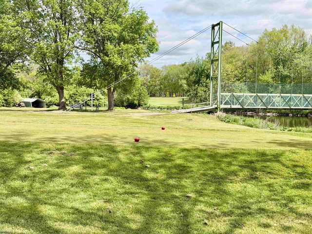 7432 River Road, Flushing, MI 48433