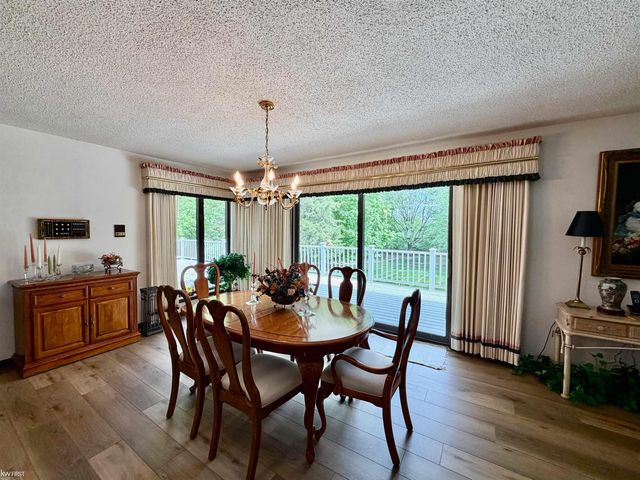 7432 River Road, Flushing, MI 48433