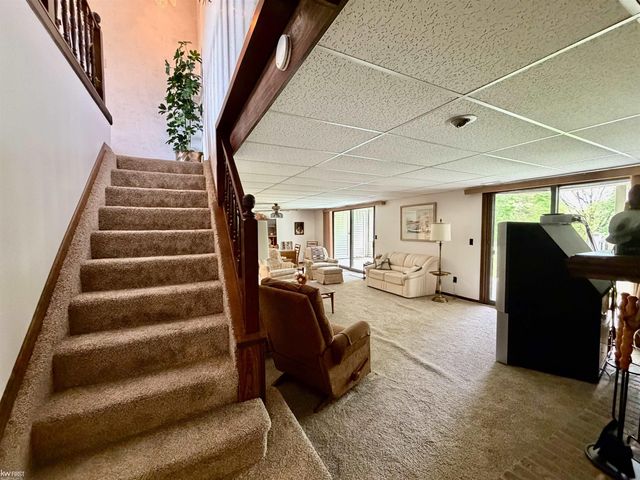 7432 River Road, Flushing, MI 48433