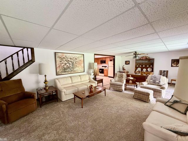 7432 River Road, Flushing, MI 48433