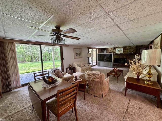 7432 River Road, Flushing, MI 48433