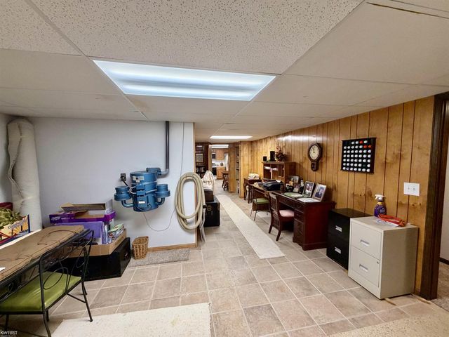 7432 River Road, Flushing, MI 48433