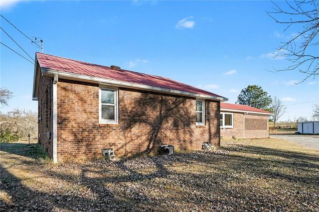 10746 Highway 53 W, Talking Rock, GA 30175