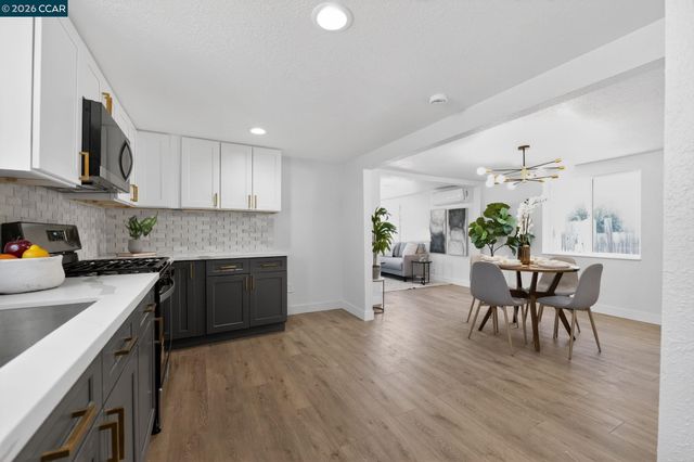 1027 3rd St, Rodeo, CA 94572