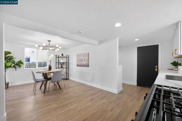 1027 3rd St, Rodeo, CA 94572