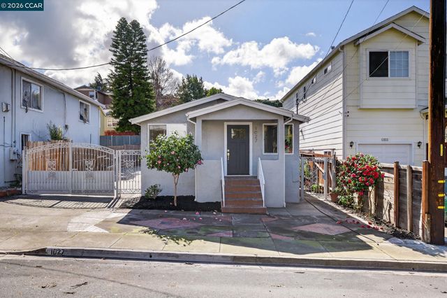 1027 3rd St, Rodeo, CA 94572