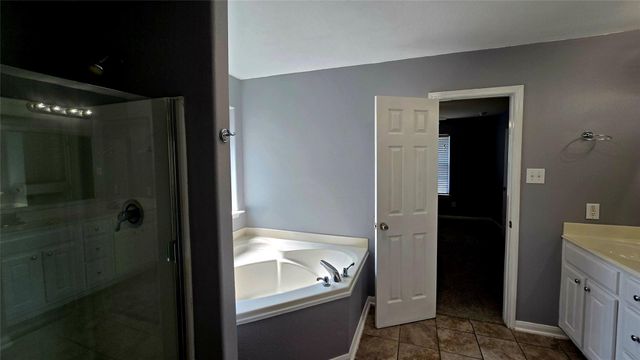 7122 Sunrise Hill Lane, Richmond, TX 77469