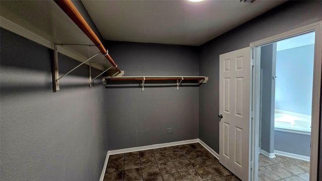 7122 Sunrise Hill Lane, Richmond, TX 77469