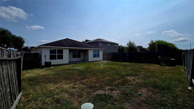 7122 Sunrise Hill Lane, Richmond, TX 77469