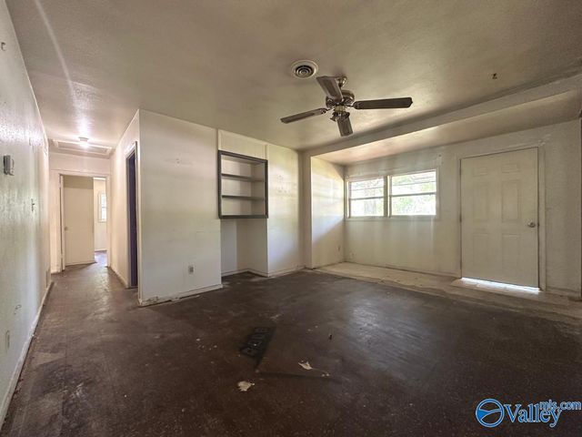 2419 Tuxedo Drive NW, Huntsville, AL 35810