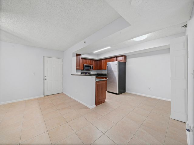 5560 NW 61st Street 707, Coconut Creek, FL 33073