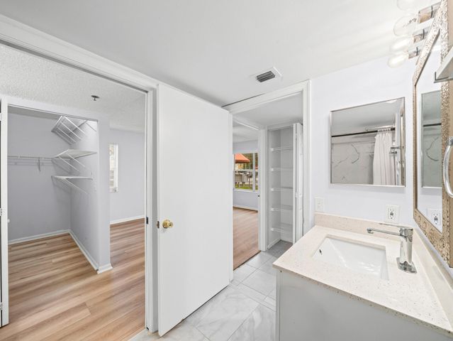 5560 NW 61st Street 707, Coconut Creek, FL 33073