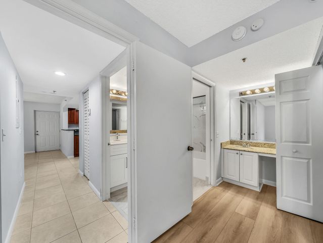 5560 NW 61st Street 707, Coconut Creek, FL 33073