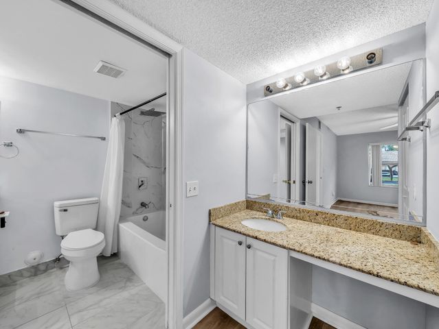 5560 NW 61st Street 707, Coconut Creek, FL 33073