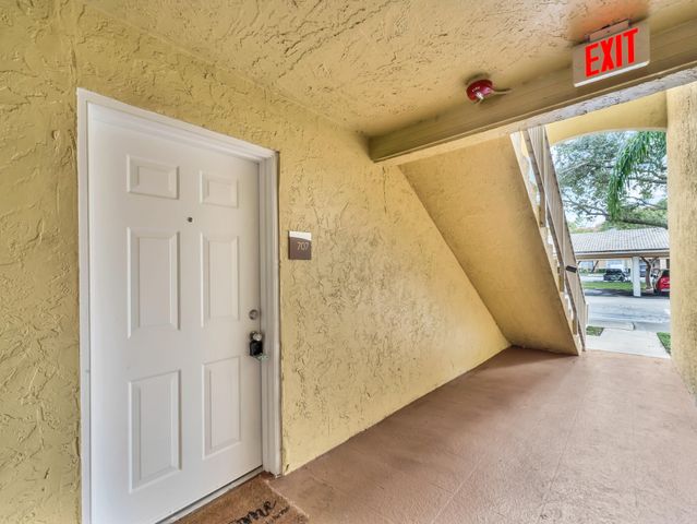 5560 NW 61st Street 707, Coconut Creek, FL 33073
