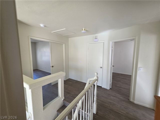 8829 CORNWALL GLEN Avenue, Las Vegas, NV 89129